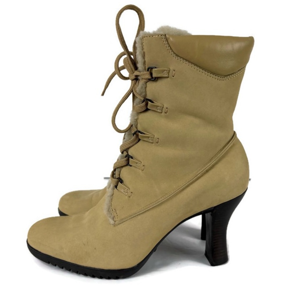 Cole Haan Lace Up Leather Sherpa Lined Heeled Winter Boots in Tan/White